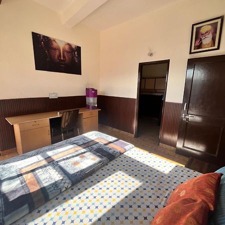 Residence Inn Homestay Shimla Luaran gambar