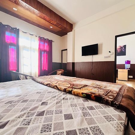 Residence Inn Homestay Shimla Luaran gambar
