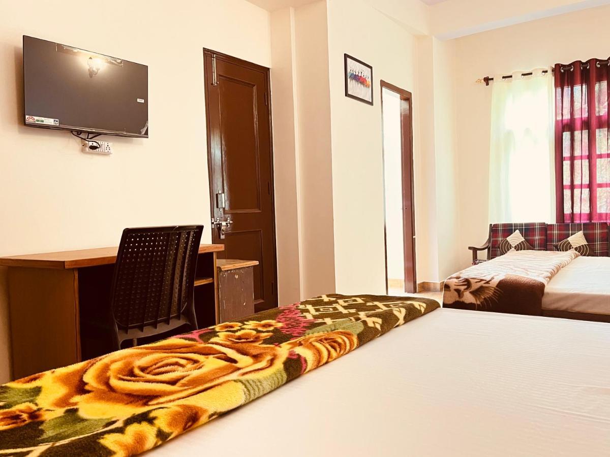 Residence Inn Homestay Shimla Luaran gambar