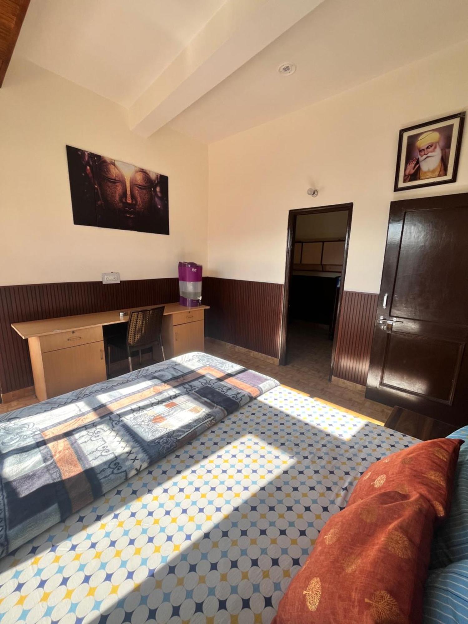 Residence Inn Homestay Shimla Luaran gambar